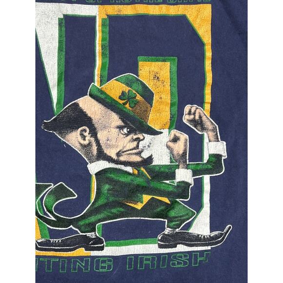VTG 90's Team Edition Notre Dame Fighting Irish NCAA T-Shirt Men's XL Distressed - Picture 8 of 13